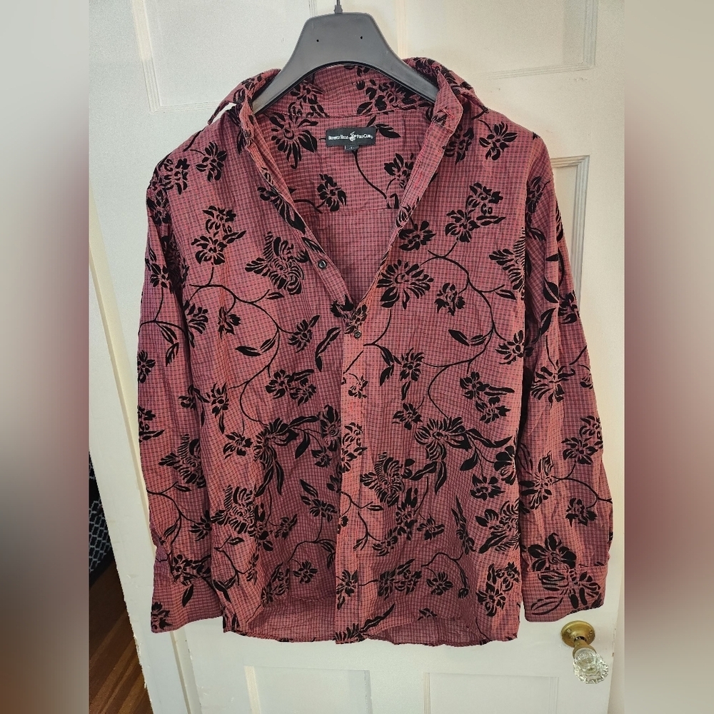 Beverly Hills Polo Club Red and Black Floral Dress Shirt